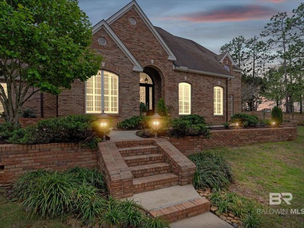 126 Pinnacle Court, Fairhope, AL 36532