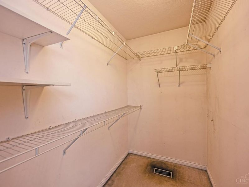 938 Weninger Circle, Cincinnati, OH 45203 Photo 41