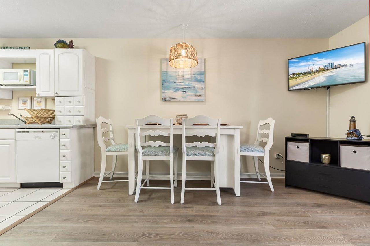 204 Maison Dr.  Photo 10