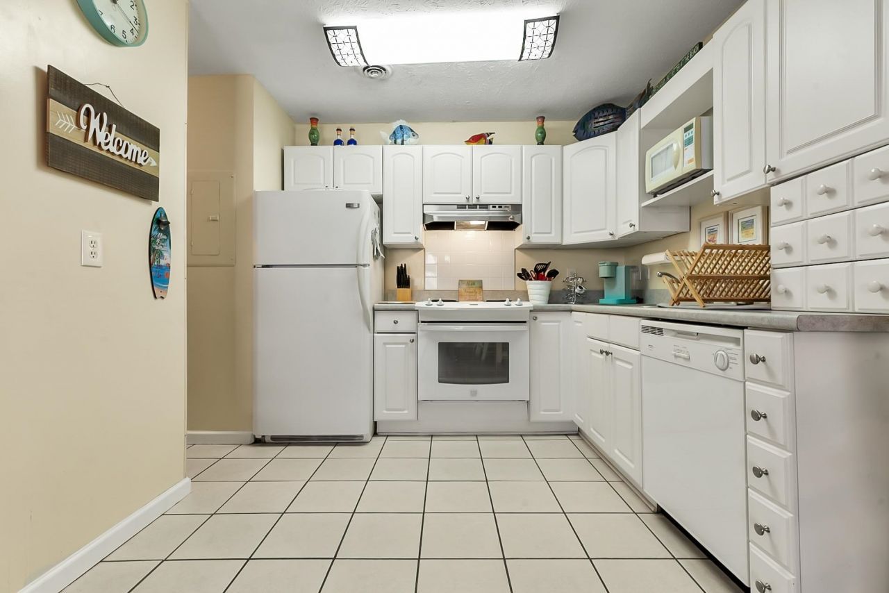 204 Maison Dr.  Photo 11