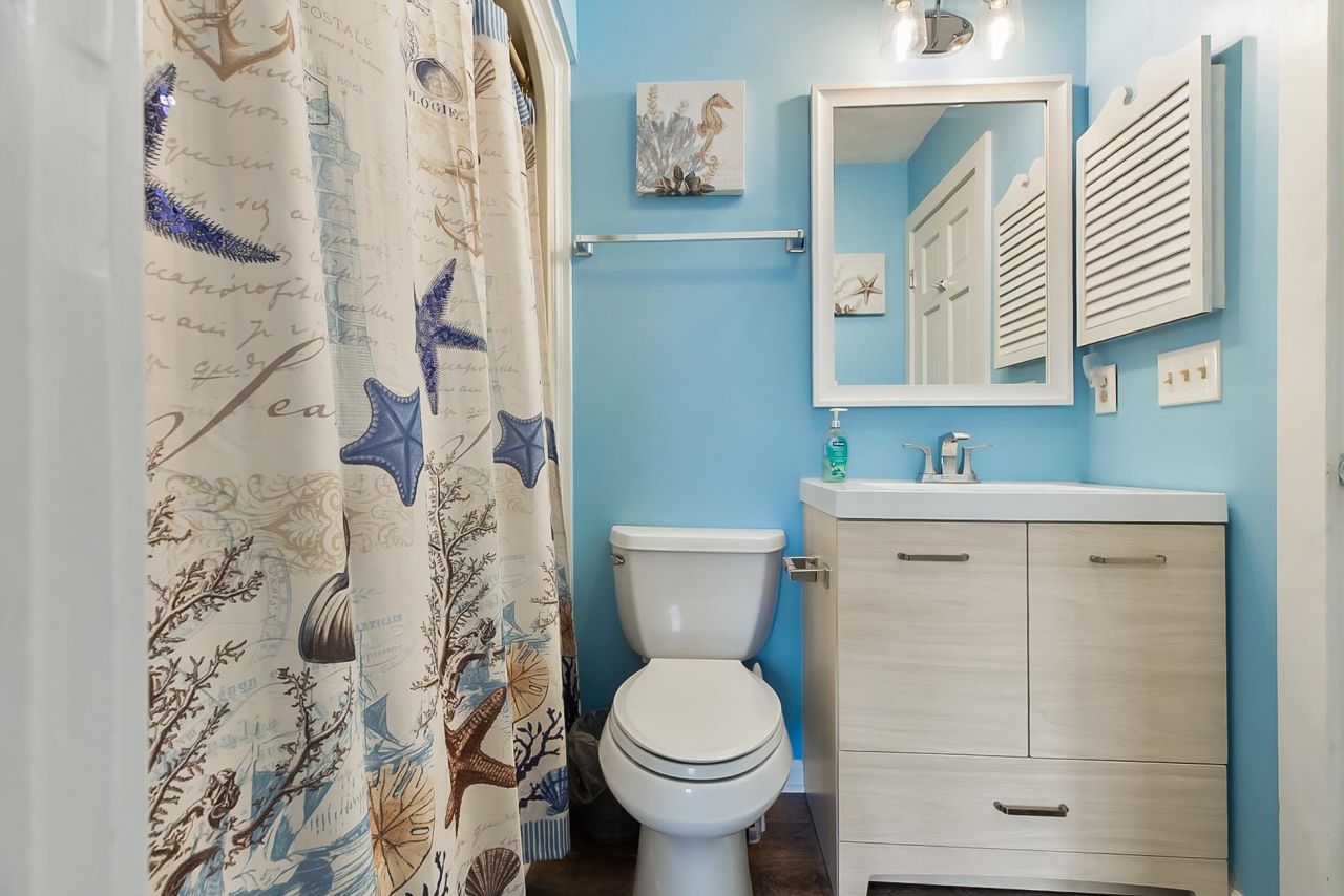 204 Maison Dr.  Photo 17