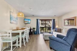 204 Maison Dr.  photo 4