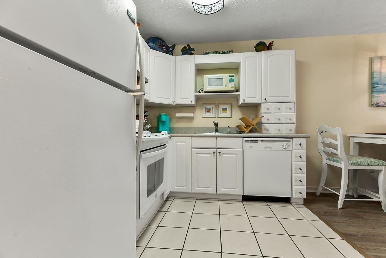 204 Maison Dr.  Photo 9