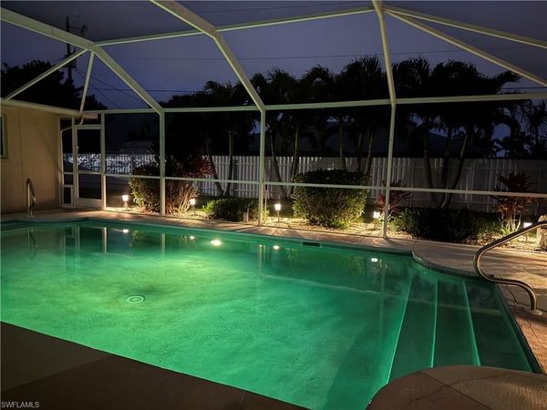 619 SE 30th ST, CAPE CORAL, FL 33904