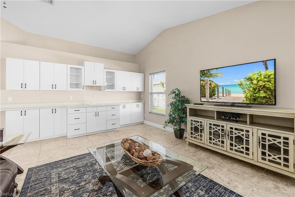 619 SE 30th St, Cape Coral, FL 33904 Photo