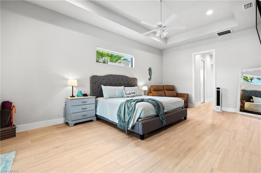 2325 SW 28th Ter, Cape Coral, FL 33914 Photo