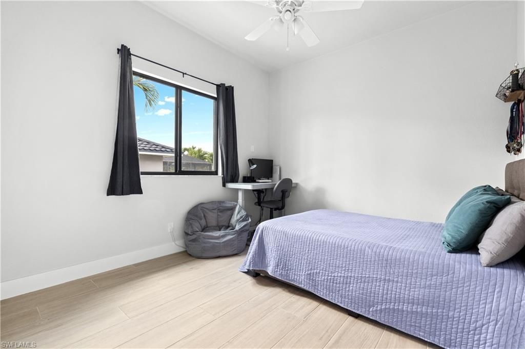 2325 SW 28th Ter, Cape Coral, FL 33914 Photo