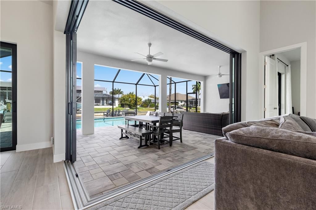 2325 SW 28th Ter, Cape Coral, FL 33914 Photo