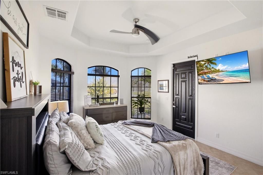 2104 NE 9th Pl, Cape Coral, FL 33909 Photo