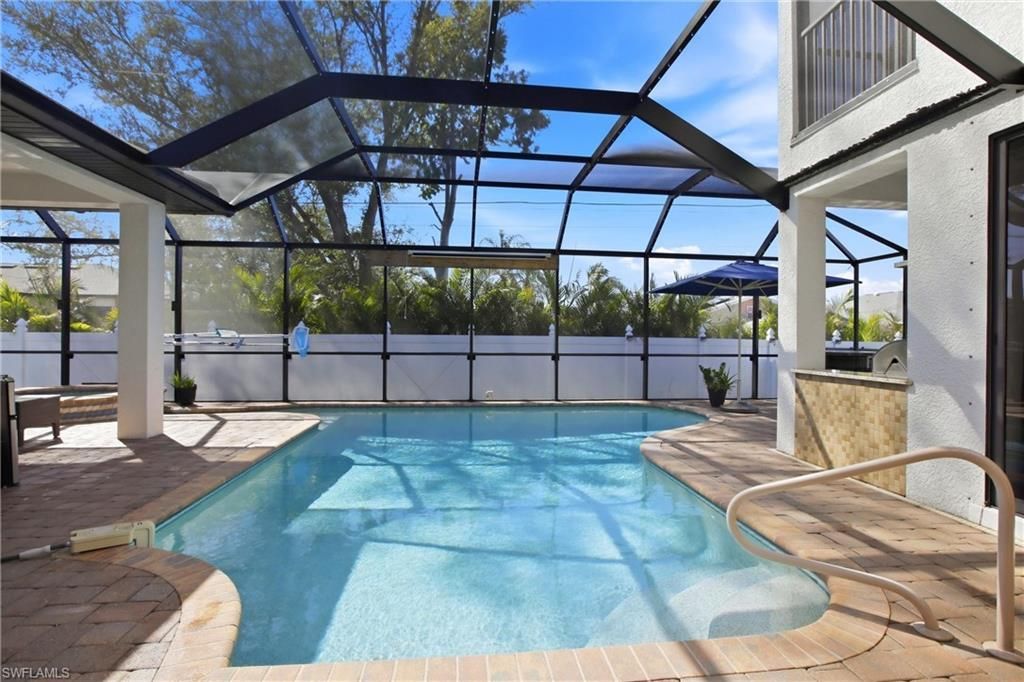 2104 NE 9th Pl, Cape Coral, FL 33909 Photo