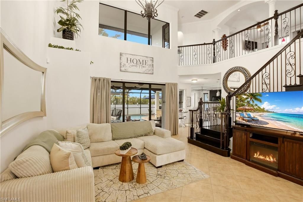 2104 NE 9th Pl, Cape Coral, FL 33909 Photo