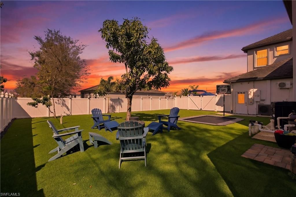 2104 NE 9th Pl, Cape Coral, FL 33909 Photo