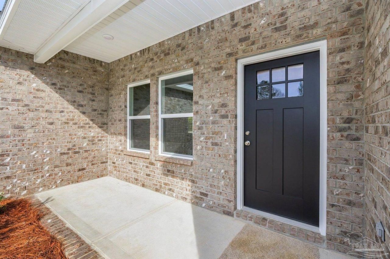 296 Park Ln, Crestview, FL 32536 Main Photo