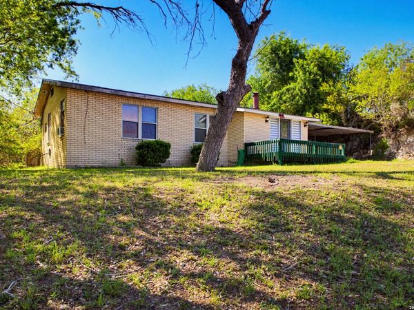 617 S. Vista Drive, Sandia, TX 78383