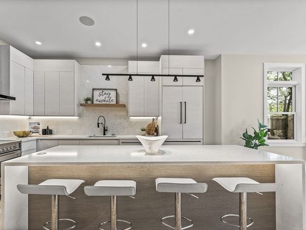 325A Alewife Brook Pkwy, Unit A, Somerville, MA 02144