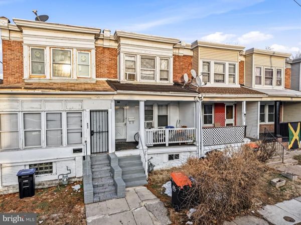 843 ELSINORE PLACE , CHESTER, PA 19013