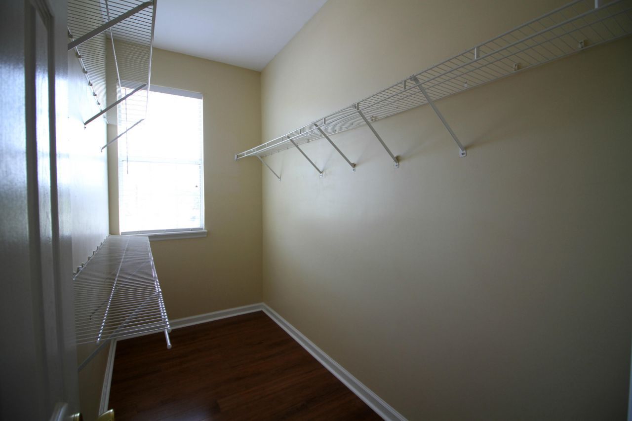 1319 Kingfisher Circle Photo 8