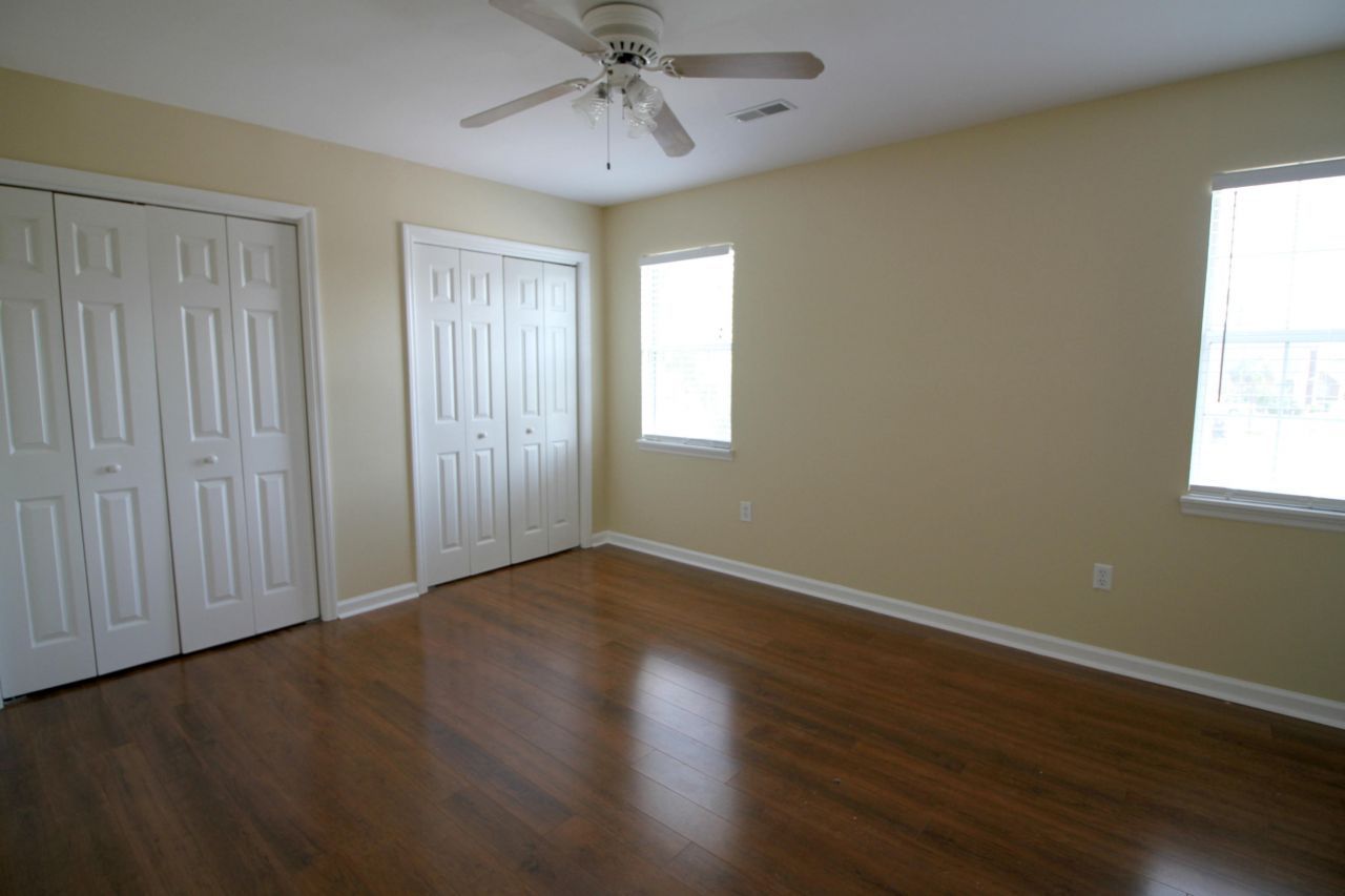 1319 Kingfisher Circle Photo 9