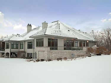 17882 Bearpath Trail, Eden Prairie, MN 55347