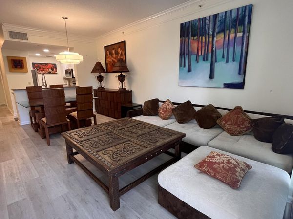 2018 Alta Meadows Lane, Unit 405, Delray Beach, FL 33444