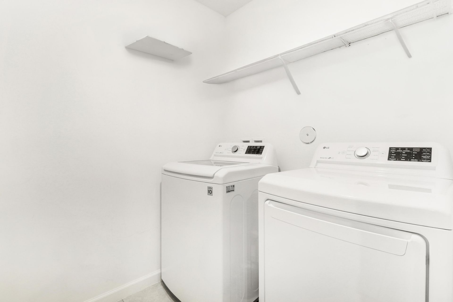 303 SE Halifax Lane, Stuart, FL 34994 Photo