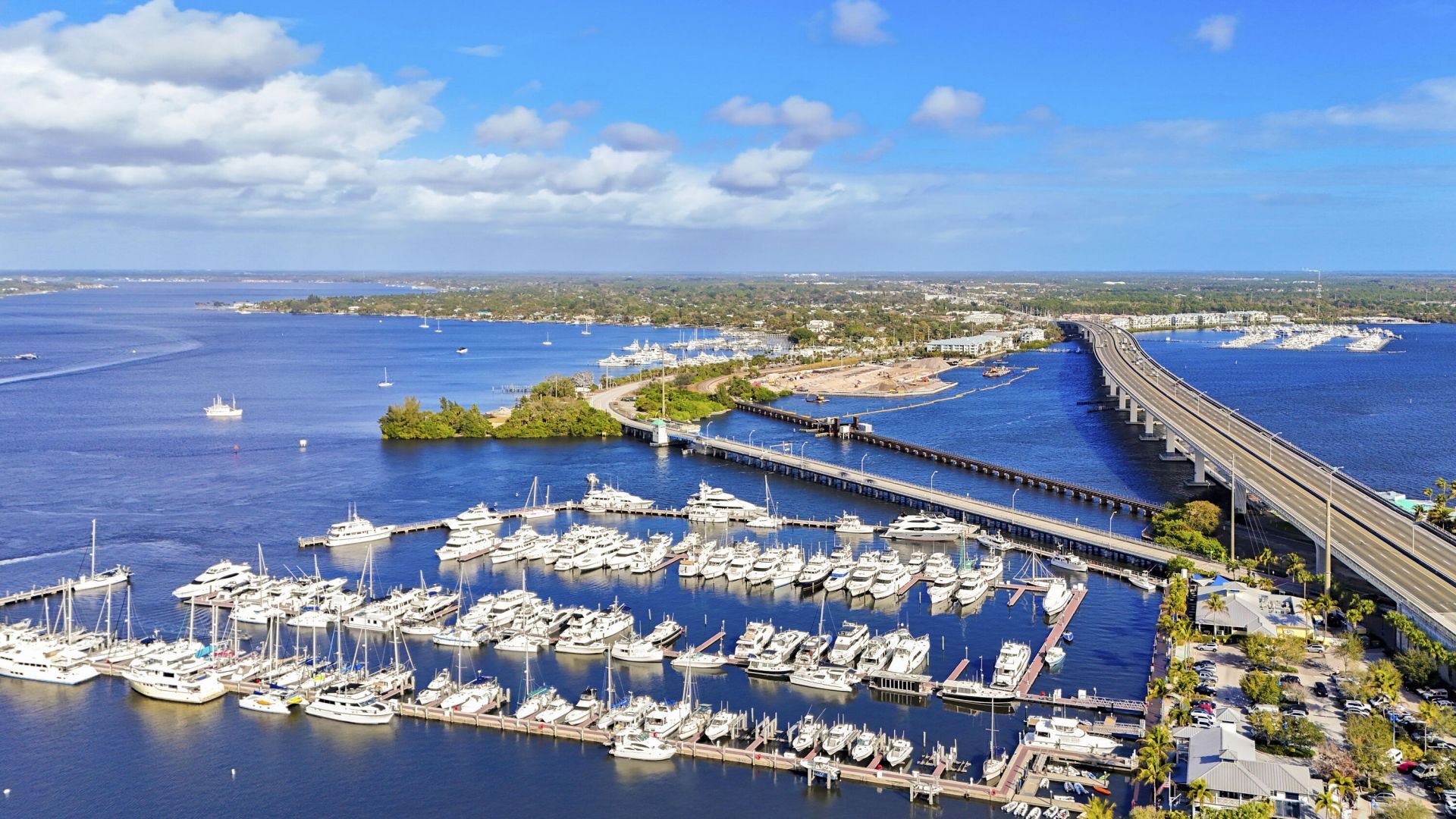 303 SE Halifax Lane, Stuart, FL 34994 Photo