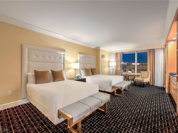 2000 Fashion Show Drive , Unit 3502, Las Vegas, NV 89109