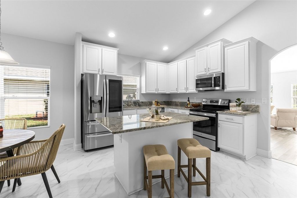 535 Valencia Circle Sw, Vero Beach, FL 32968 Photo