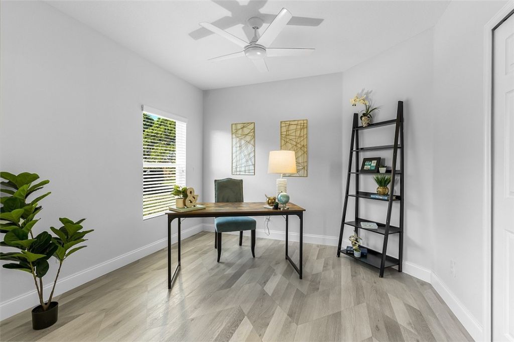 535 Valencia Circle Sw, Vero Beach, FL 32968 Photo