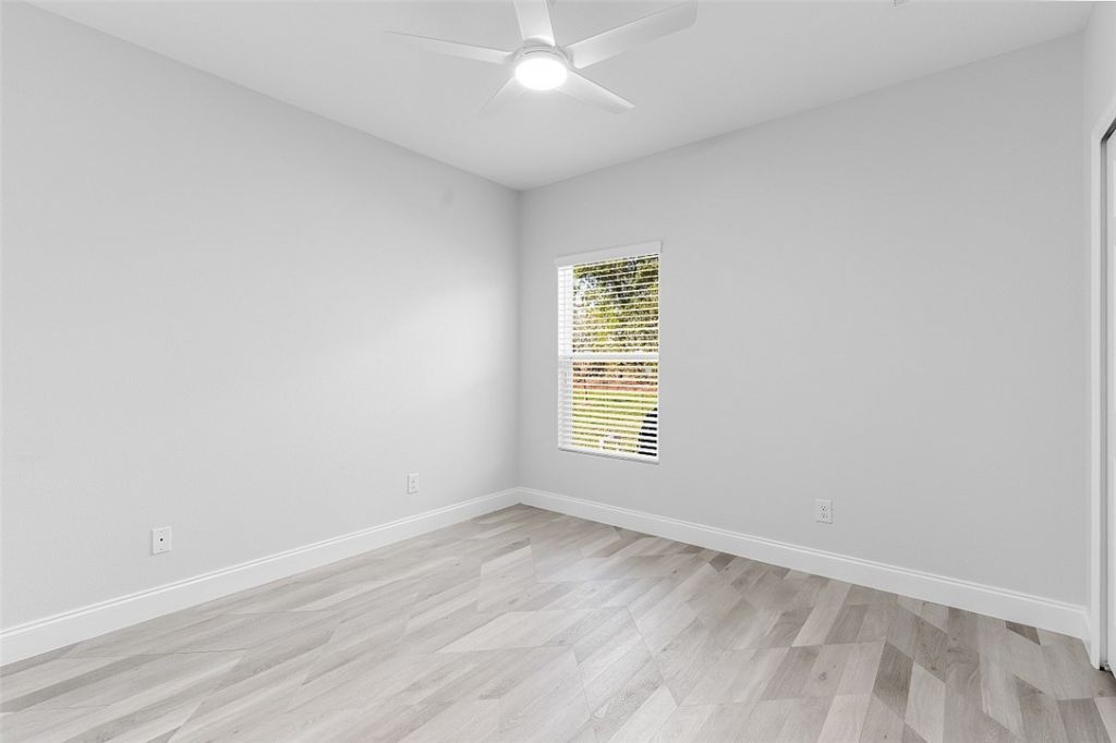 535 Valencia Circle Sw, Vero Beach, FL 32968 Photo