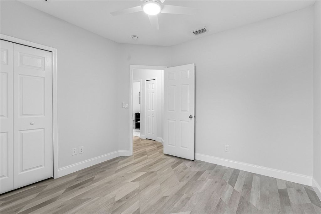 535 Valencia Circle Sw, Vero Beach, FL 32968 Photo