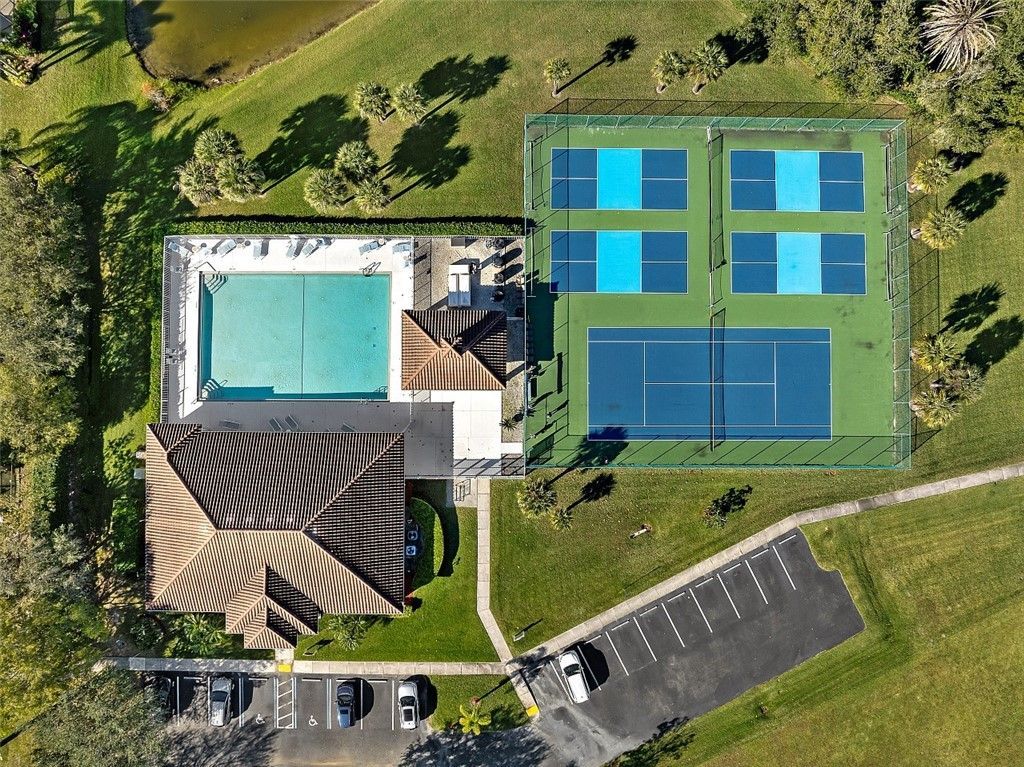 535 Valencia Circle Sw, Vero Beach, FL 32968 Photo