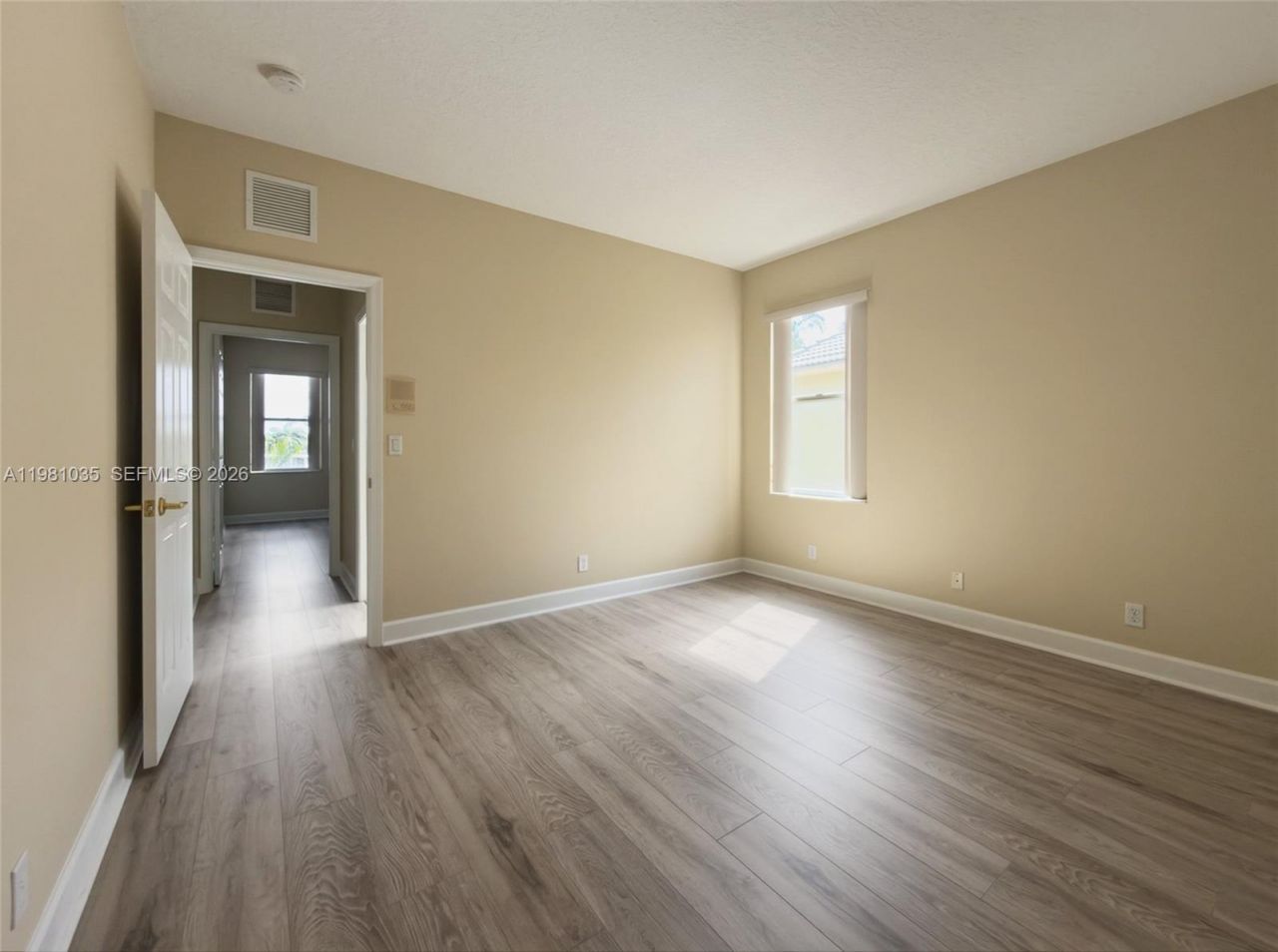 12490 Shoreline Dr , Wellington, FL 33414 Photo