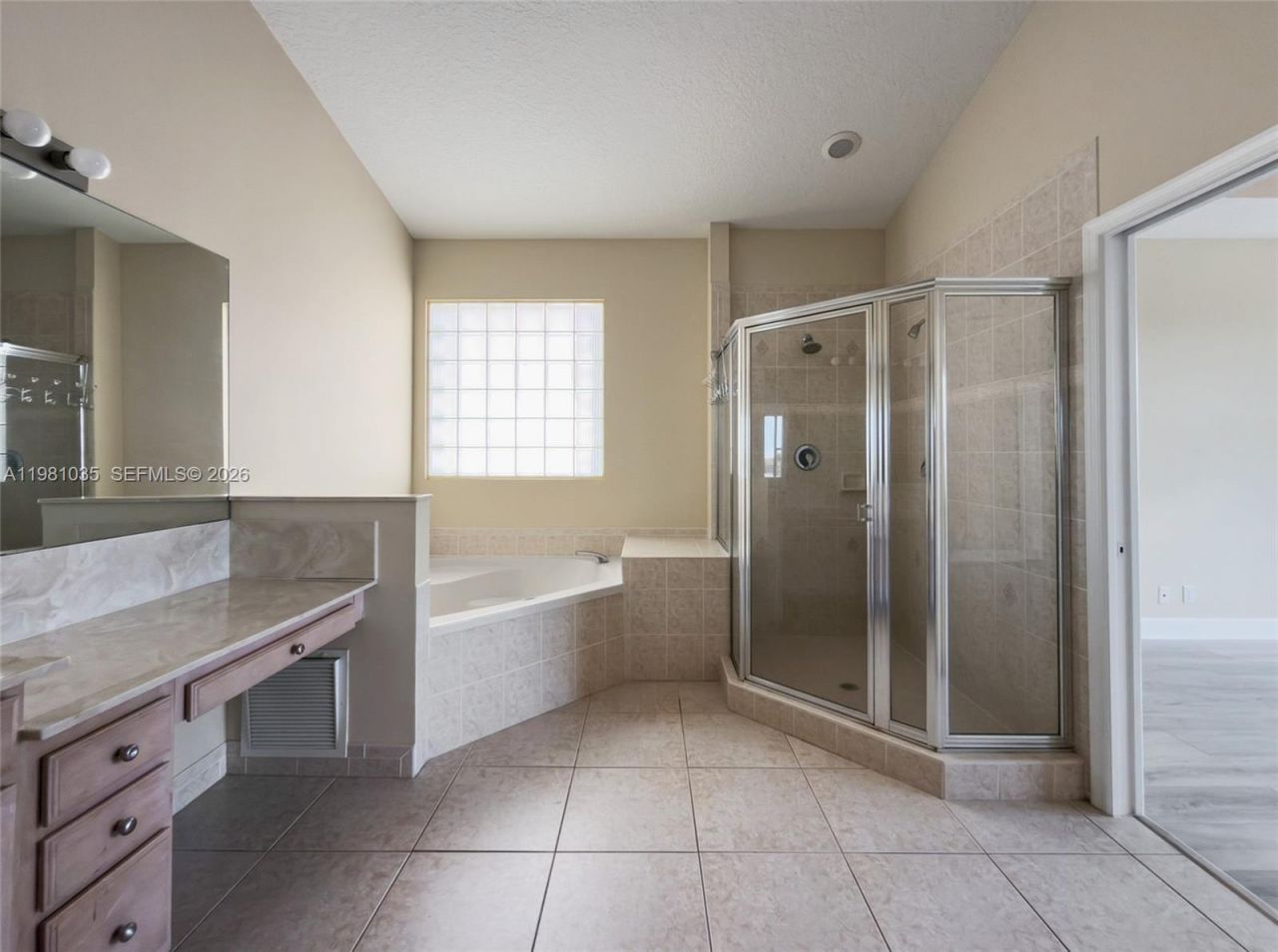 12490 Shoreline Dr , Wellington, FL 33414 Photo