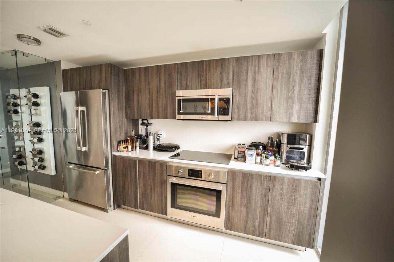 488 NE 18th St , Unit 1000, Miami, FL 33132 Photo