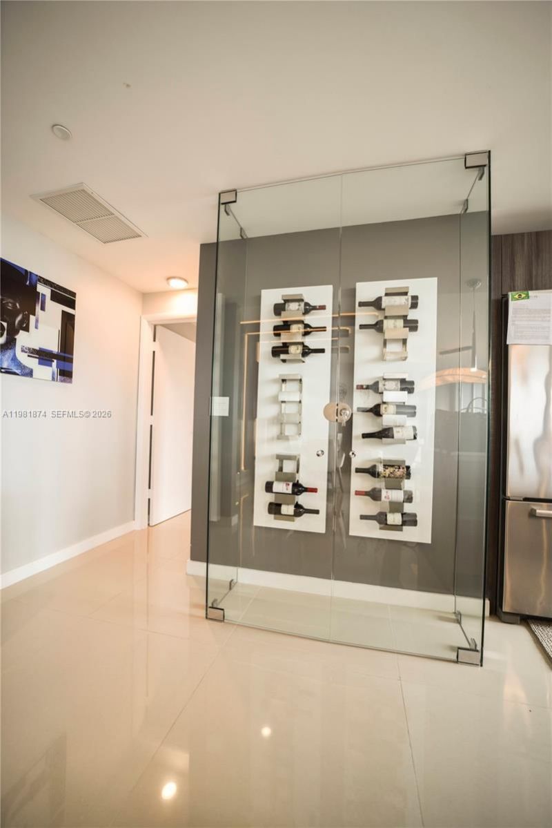 488 NE 18th St , Unit 1000, Miami, FL 33132 Photo