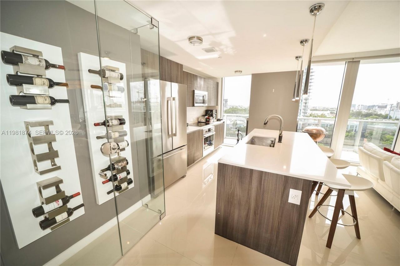 488 NE 18th St , Unit 1000, Miami, FL 33132 Photo