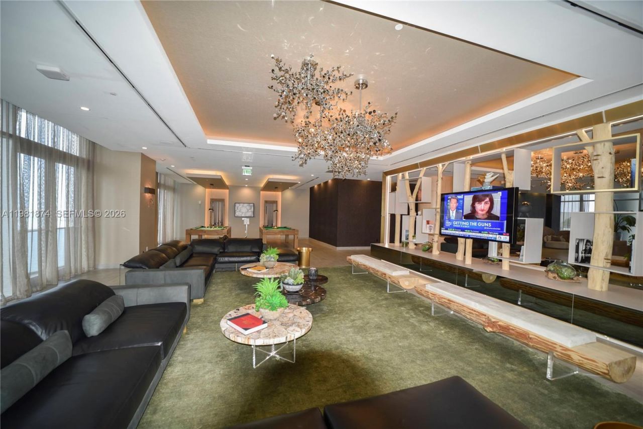 488 NE 18th St , Unit 1000, Miami, FL 33132 Photo