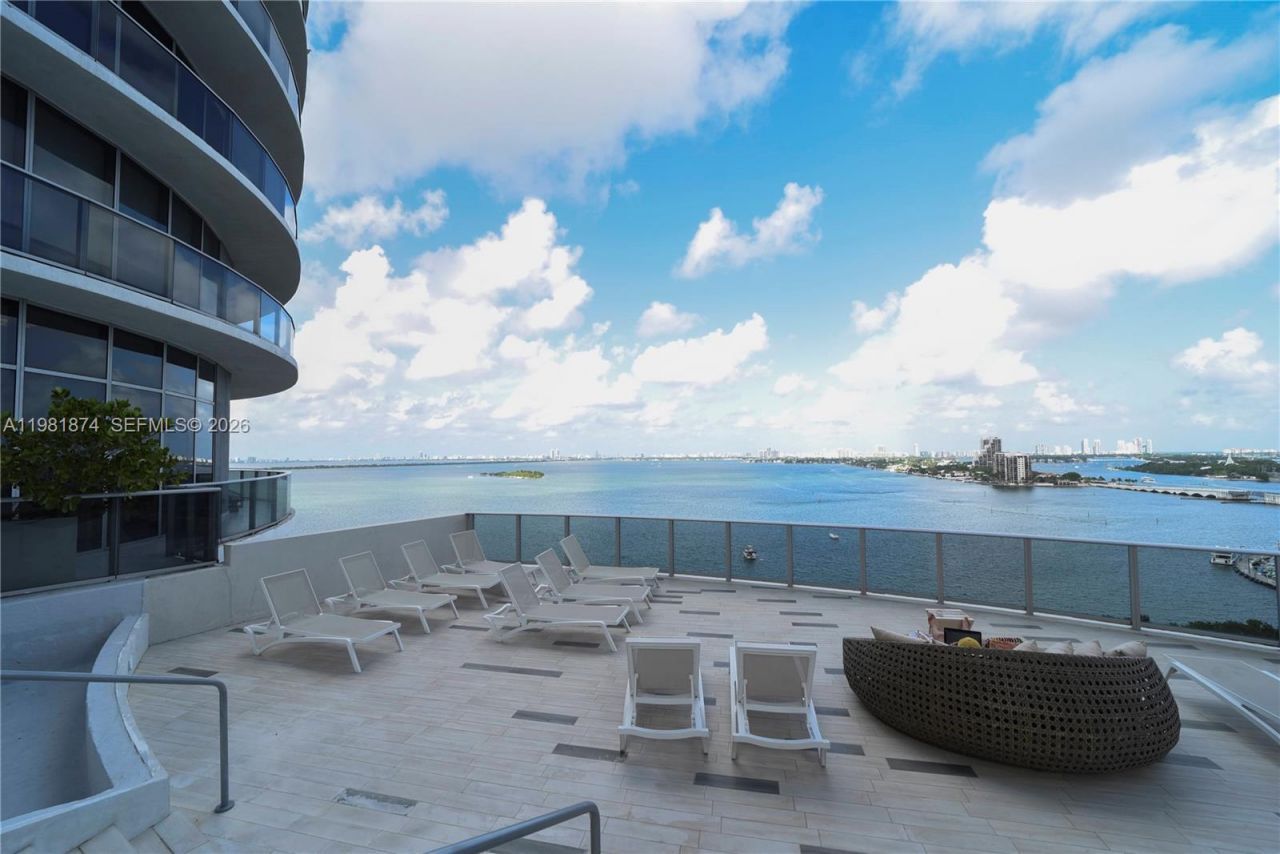 488 NE 18th St , Unit 1000, Miami, FL 33132 Photo