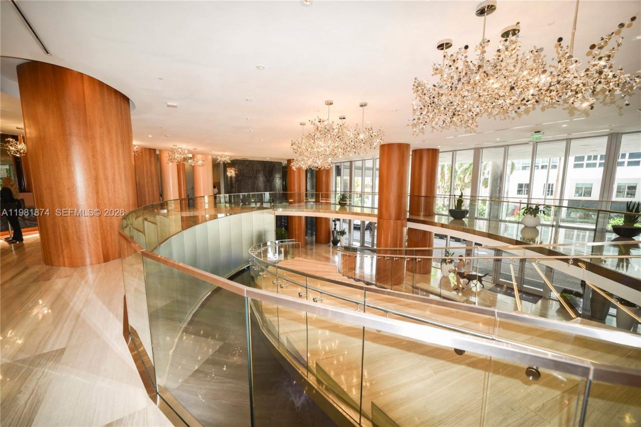 488 NE 18th St , Unit 1000, Miami, FL 33132 Photo