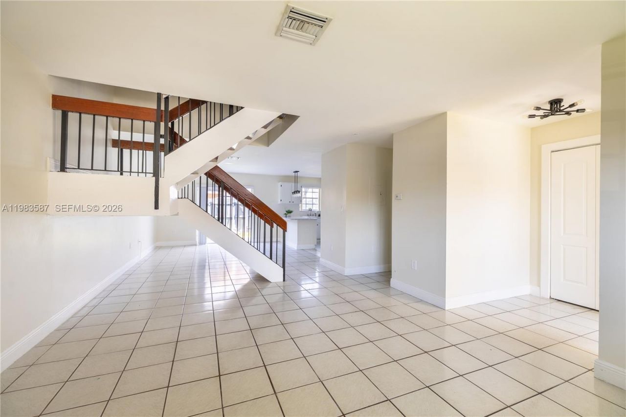 6110 SW 129th Pl, Unit 1705, Miami, FL 33183 Photo