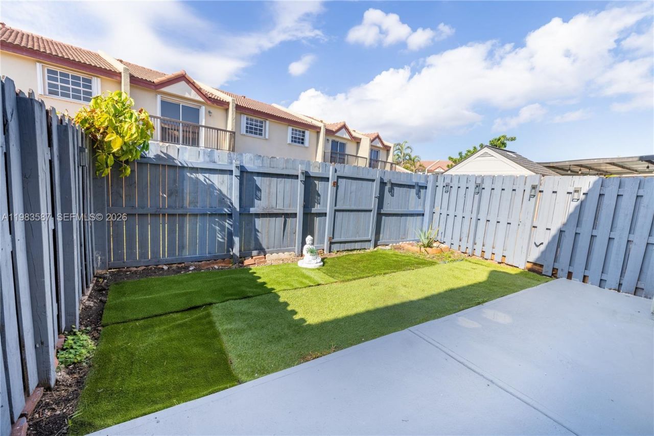 6110 SW 129th Pl, Unit 1705, Miami, FL 33183 Photo