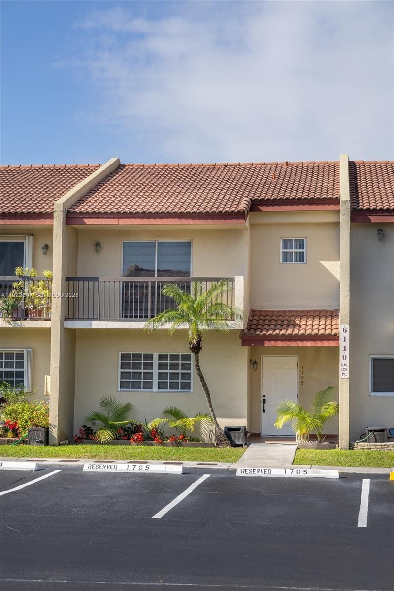 6110 SW 129th Pl, Unit 1705, Miami, FL 33183 Photo
