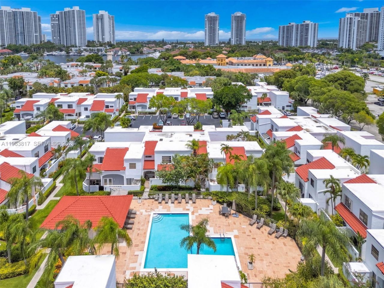 20908 Leeward Ct , Unit 231-3, Aventura, FL 33180 Photo