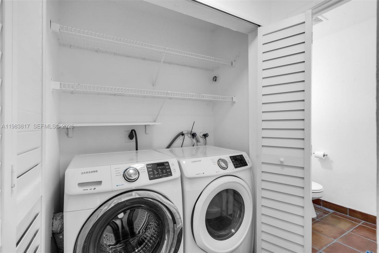 20908 Leeward Ct , Unit 231-3, Aventura, FL 33180 Photo