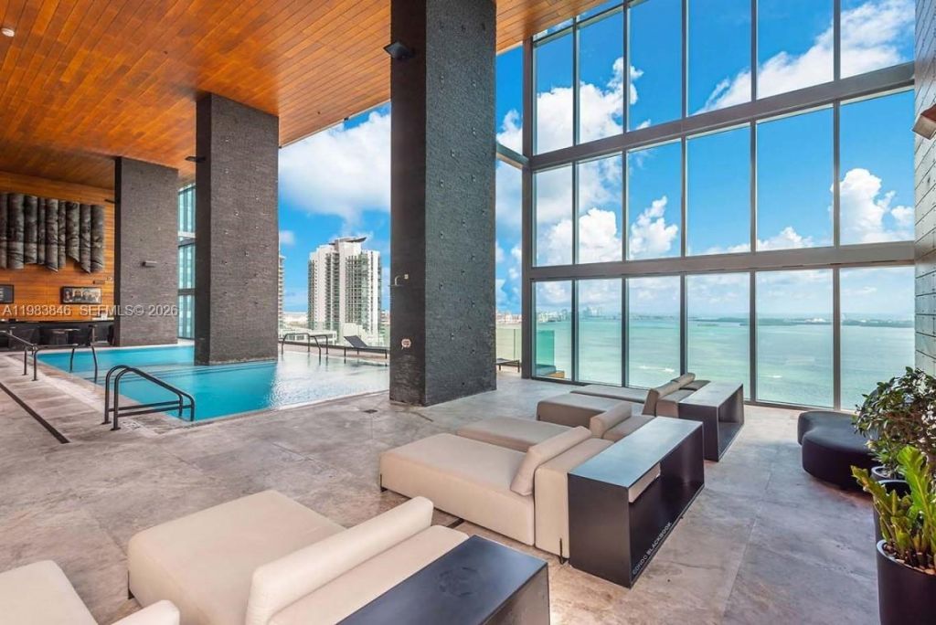 1451 Brickell Ave, Unit 2706, Miami, FL 33131 Photo