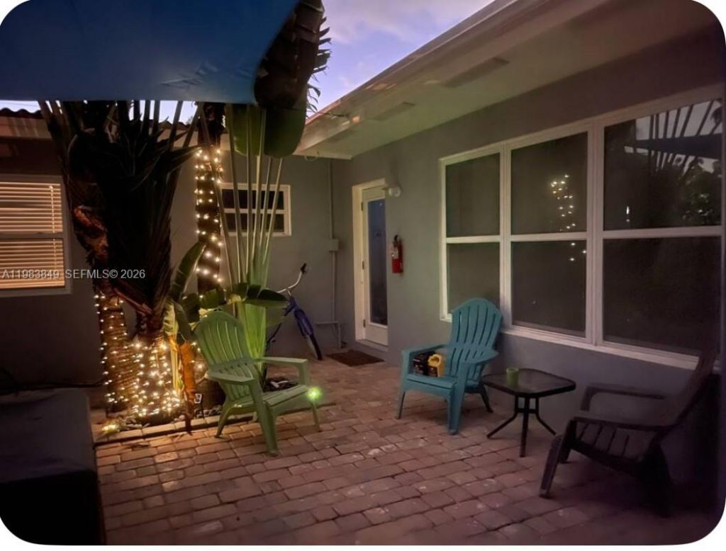 1432 NE 5th Ave , Unit 2, Fort Lauderdale, FL 33304 Photo