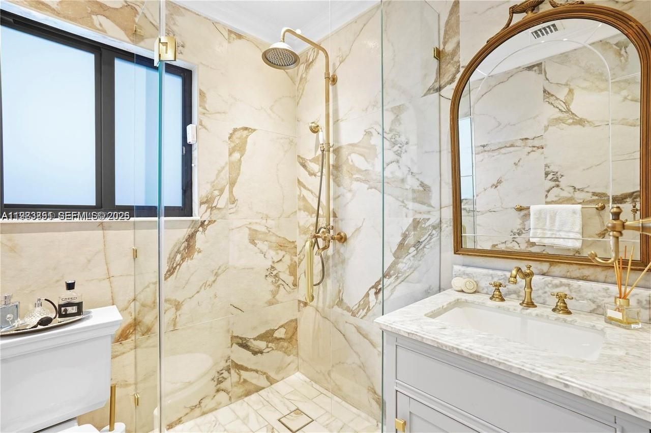 1625 Daytonia Rd, Miami Beach, FL 33141 Photo