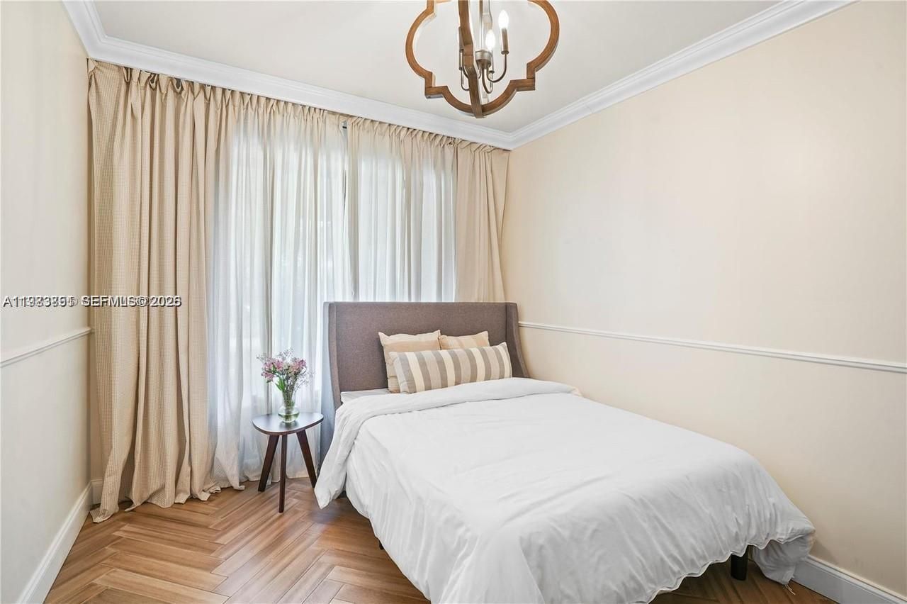 1625 Daytonia Rd, Miami Beach, FL 33141 Photo