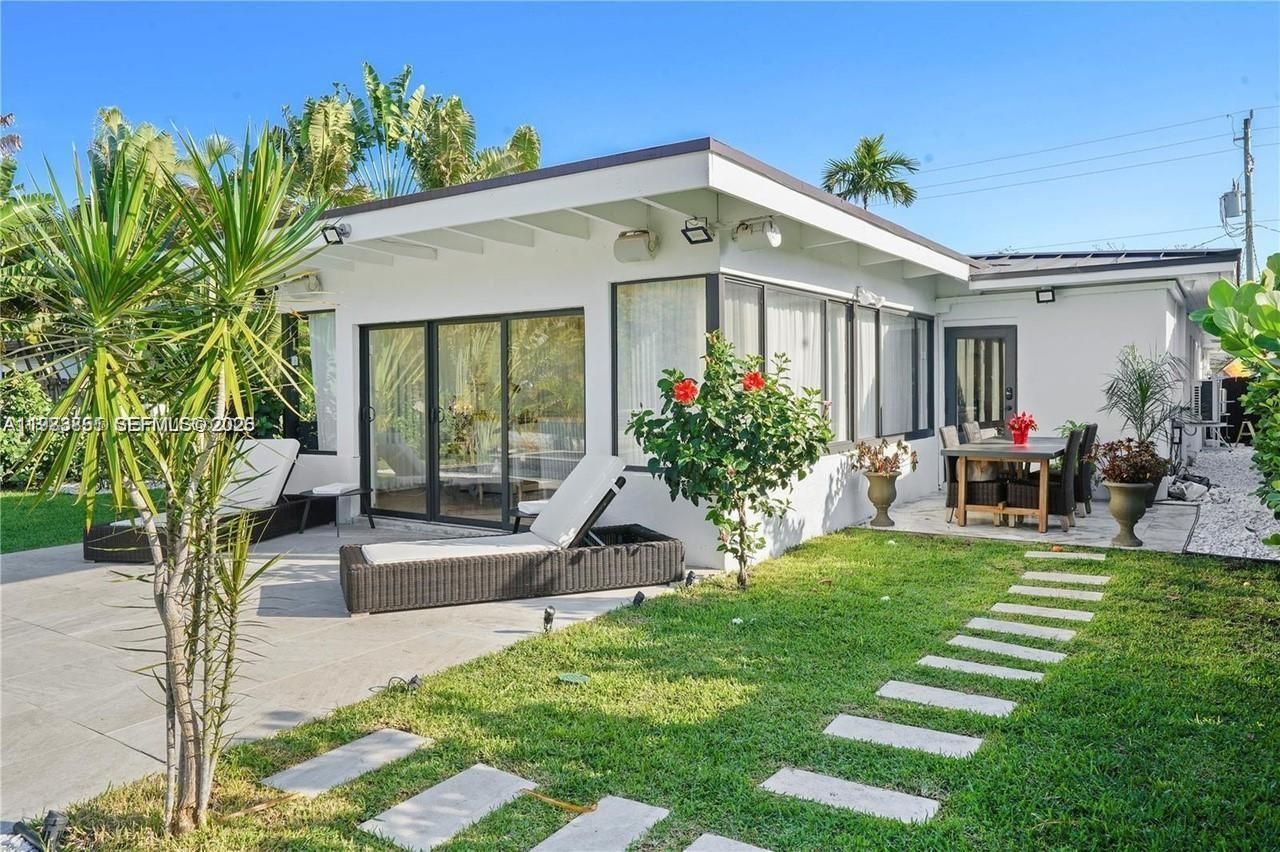 1625 Daytonia Rd, Miami Beach, FL 33141 Photo